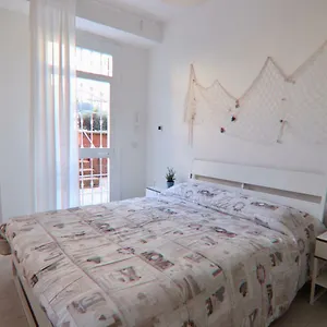 Appartamento Holidayhouse - Libeccio, Lido di Ostia
